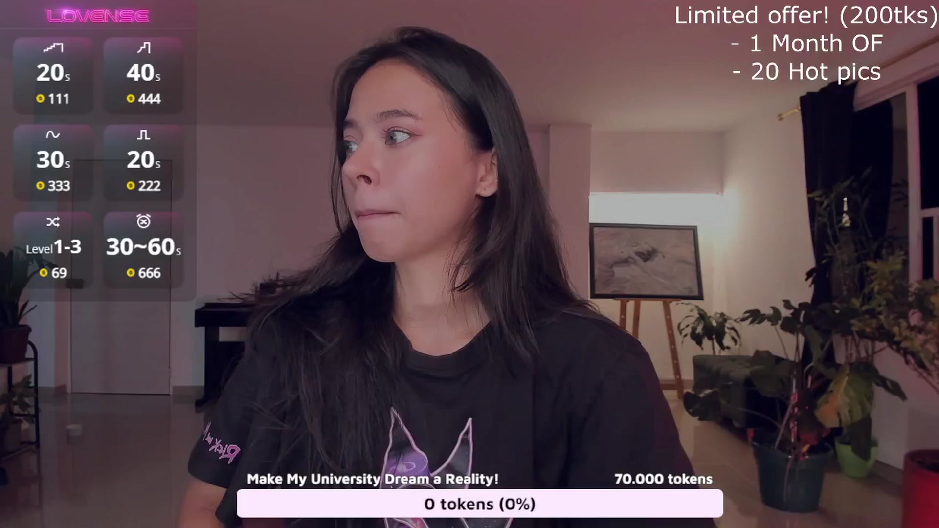 Gallery image thumbnail from LeylaGrey_'s myfreecams stream on, 10/22/2024, 04:31 image 1 of 20