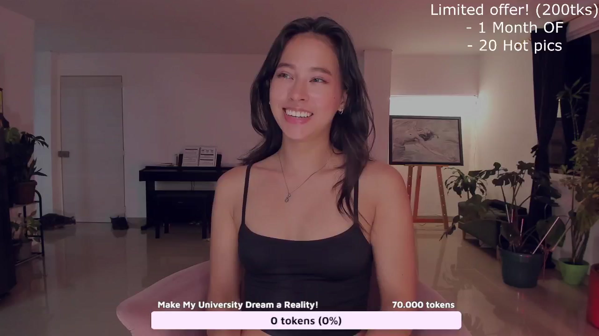 Gallery image thumbnail from LeylaGrey_'s myfreecams stream on, 10/24/2024, 03:39 image 11 of 20