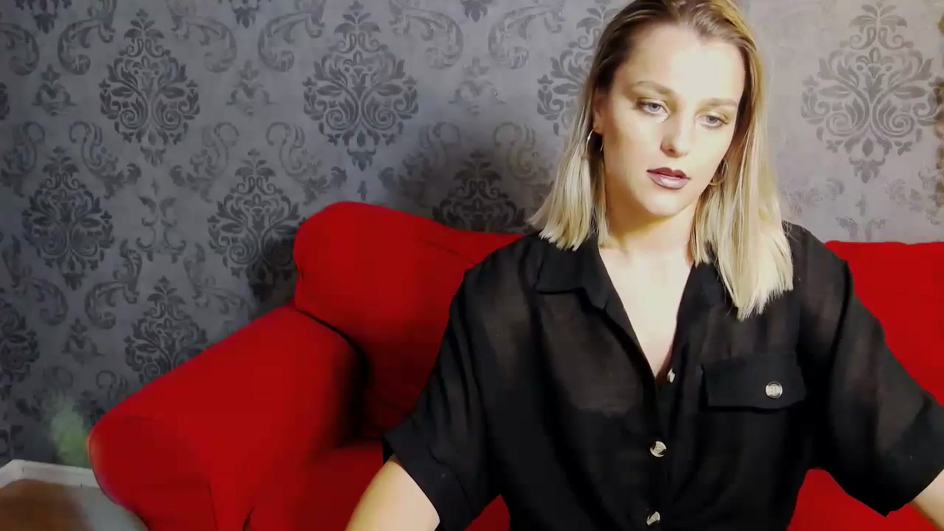 Gallery image thumbnail from Leyla_T's myfreecams stream on, 08/14/2023, 18:54 image 12 of 20