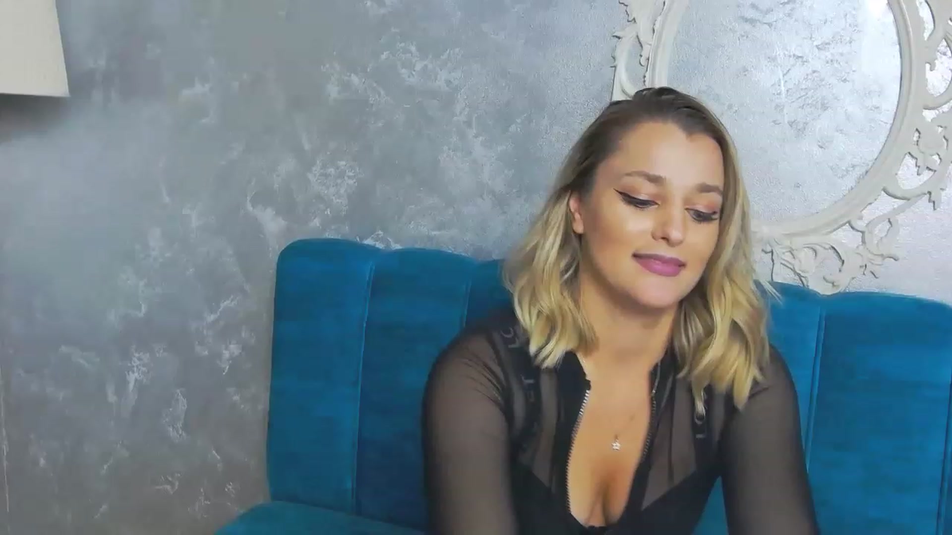 Gallery image thumbnail from Leyla_T's myfreecams stream on, 09/16/2023, 21:02 image 5 of 20