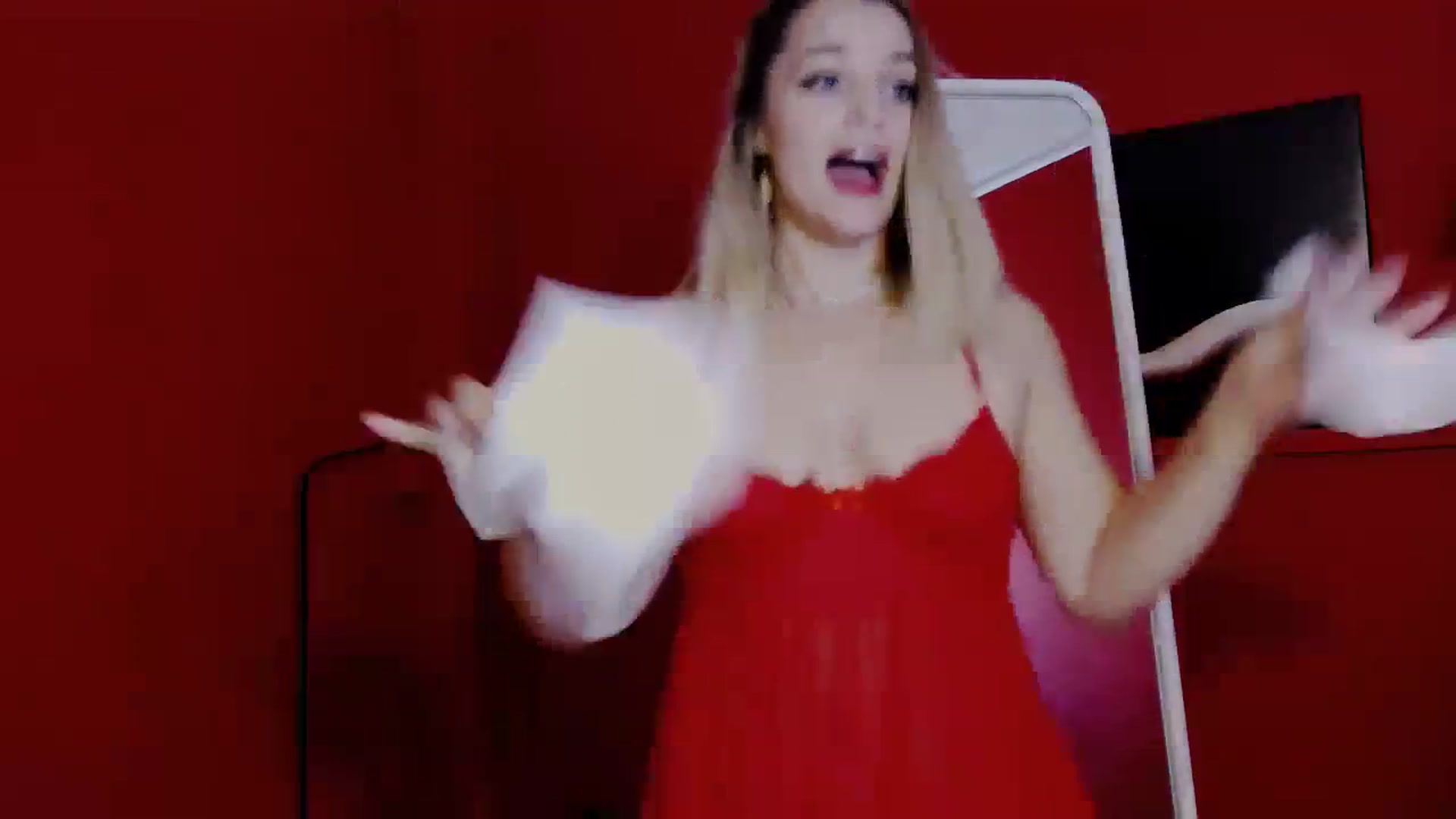 Gallery image thumbnail from Leyla_T's myfreecams stream on, 09/30/2023, 16:07 image 16 of 20