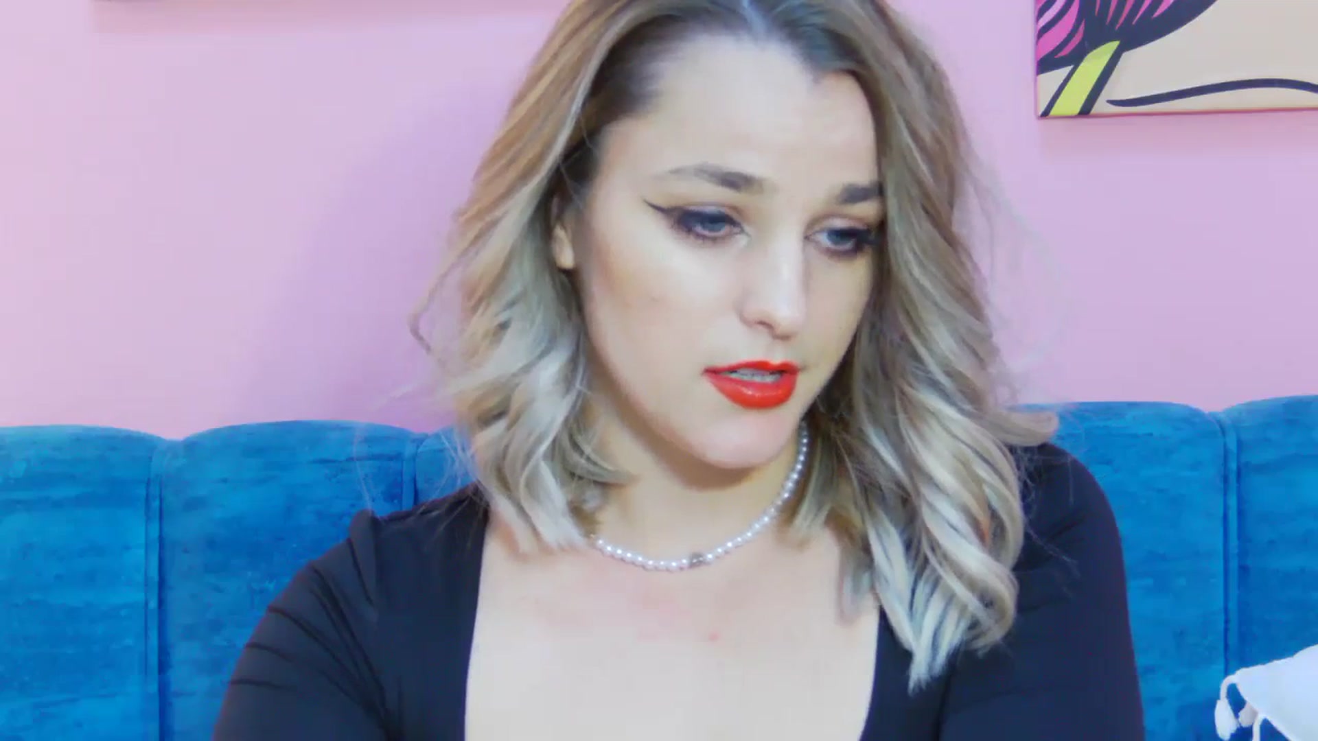 Gallery image thumbnail from Leyla_T's myfreecams stream on, 10/11/2023, 18:57 image 13 of 20