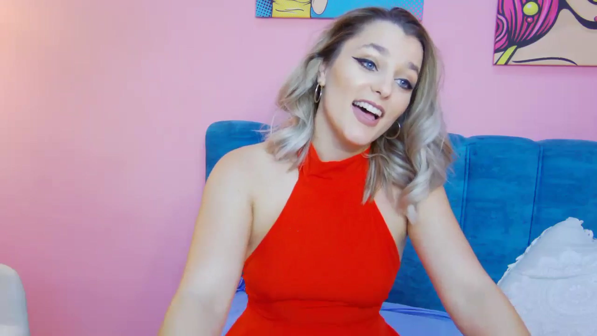 Gallery image thumbnail from Leyla_T's myfreecams stream on, 10/15/2023, 16:26 image 4 of 20
