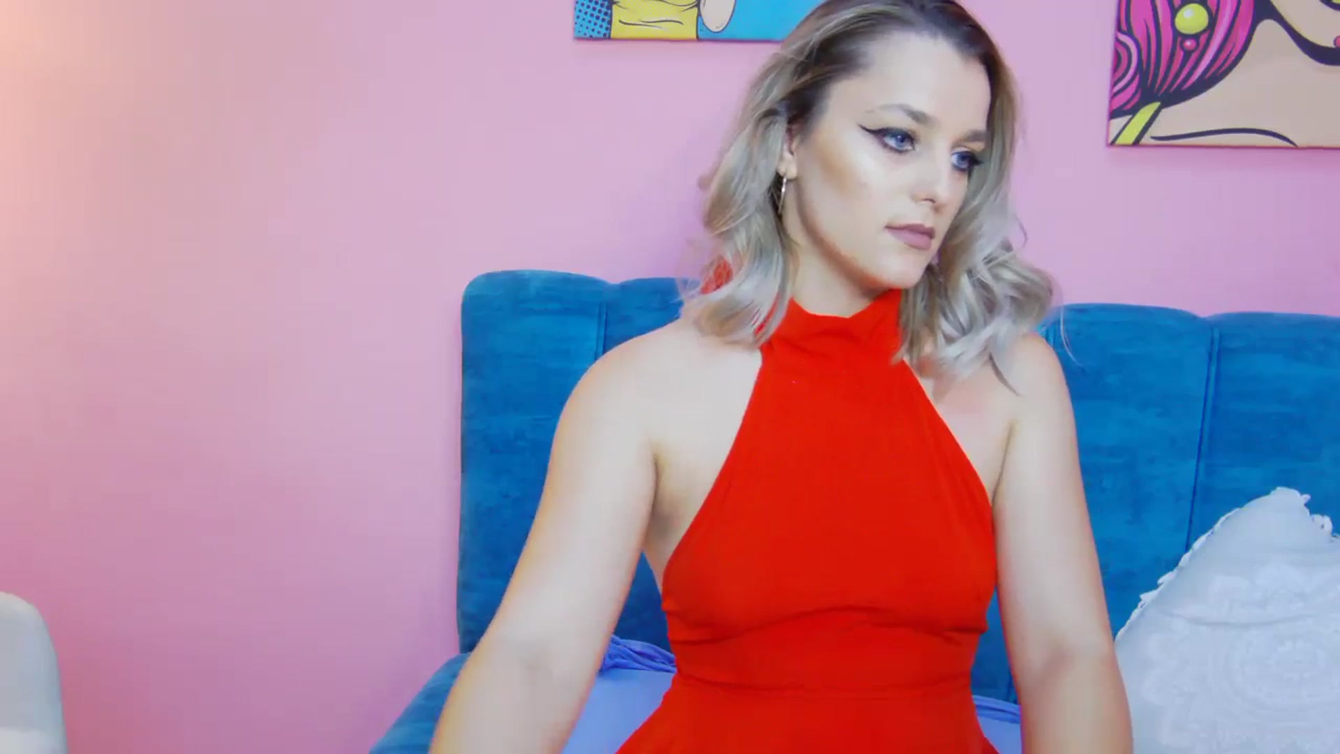 Gallery image thumbnail from Leyla_T's myfreecams stream on, 10/15/2023, 16:26 image 7 of 20