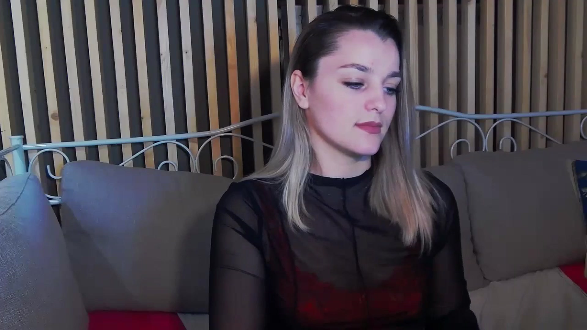 Gallery image thumbnail from Leyla_T's myfreecams stream on, 01/24/2024, 24:30 image 7 of 20