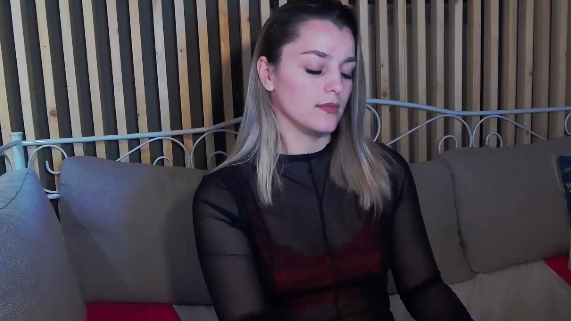 Gallery image thumbnail from Leyla_T's myfreecams stream on, 01/24/2024, 24:30 image 2 of 20