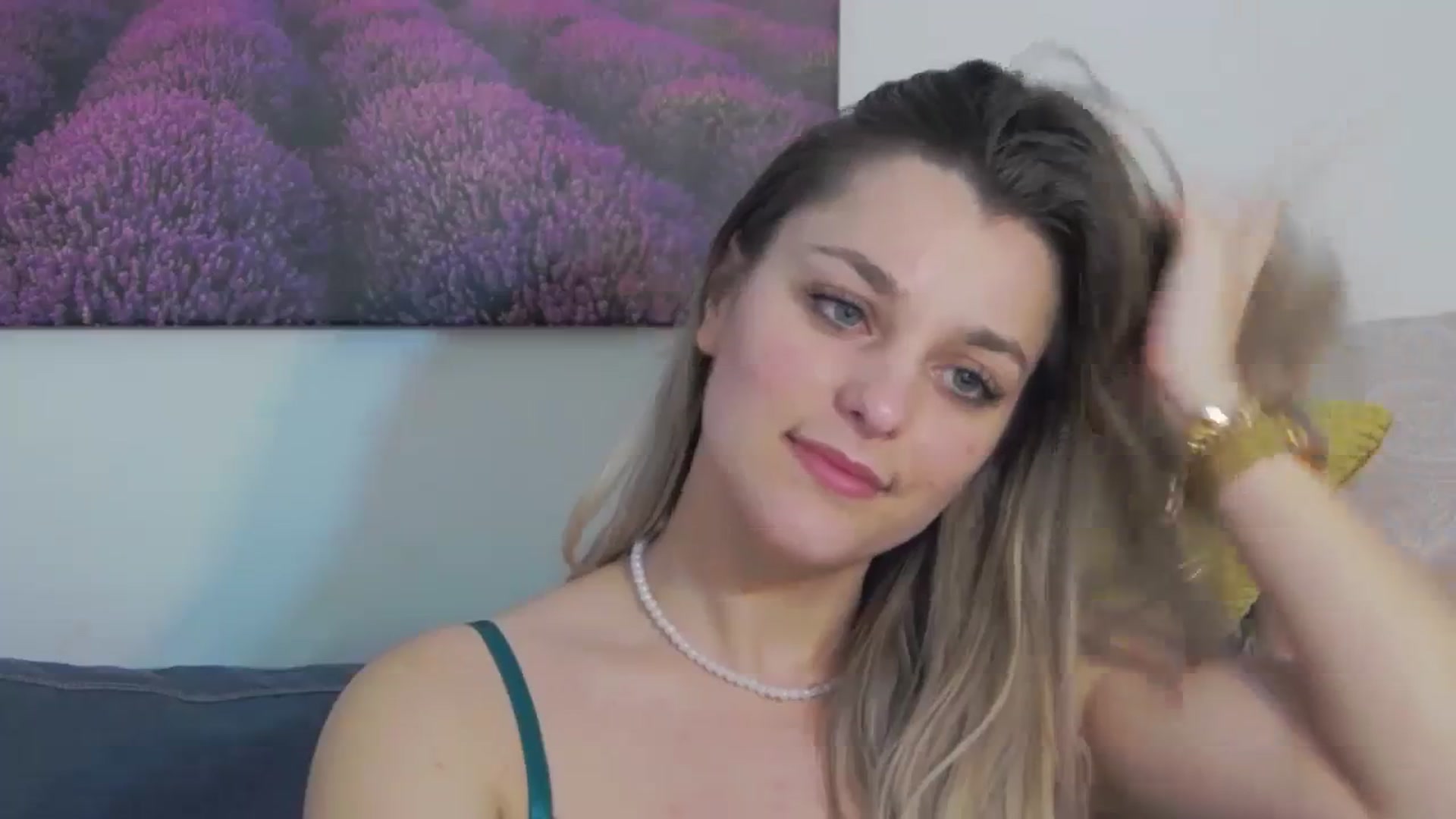 Gallery image thumbnail from Leyla_T's myfreecams stream on, 02/01/2024, 01:18 image 14 of 20