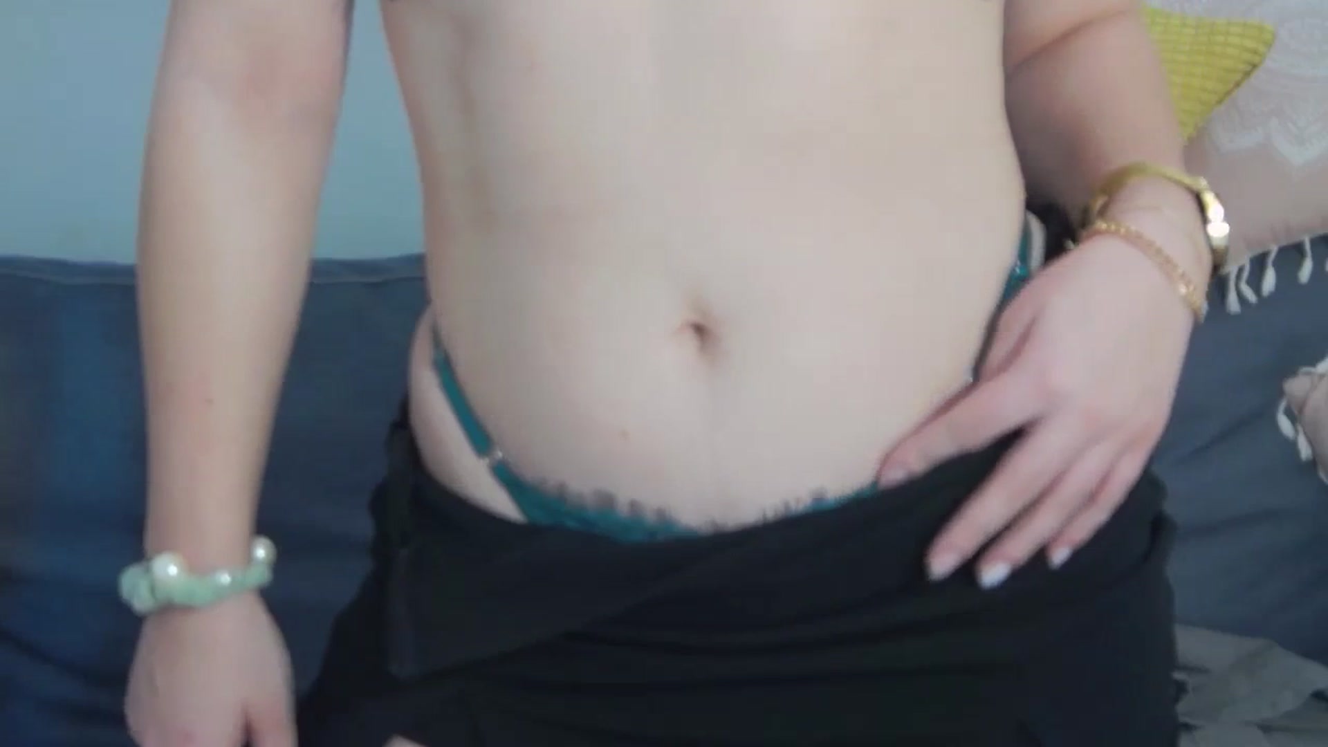 Gallery image thumbnail from Leyla_T's myfreecams stream on, 02/01/2024, 01:18 image 8 of 20