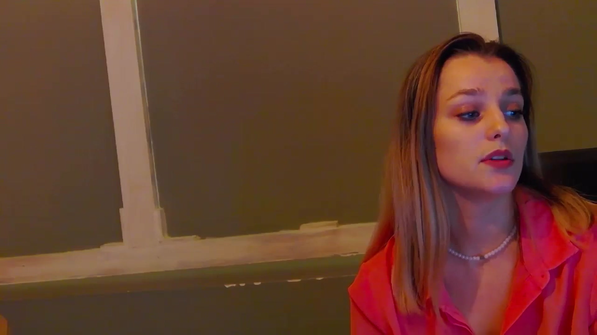 Gallery image thumbnail from Leyla_T's myfreecams stream on, 02/07/2024, 17:12 image 2 of 20