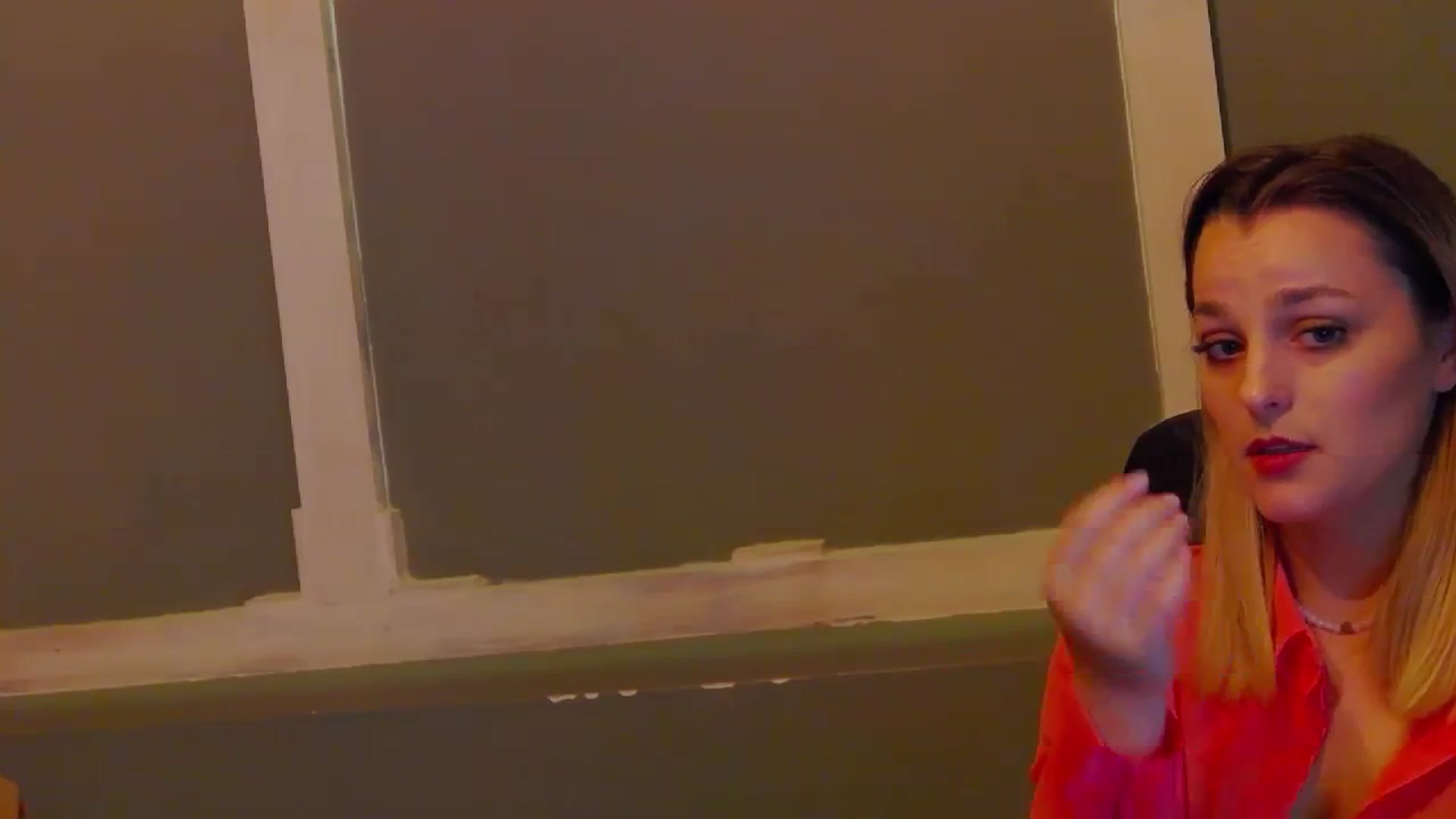 Gallery image thumbnail from Leyla_T's myfreecams stream on, 02/07/2024, 17:12 image 10 of 20