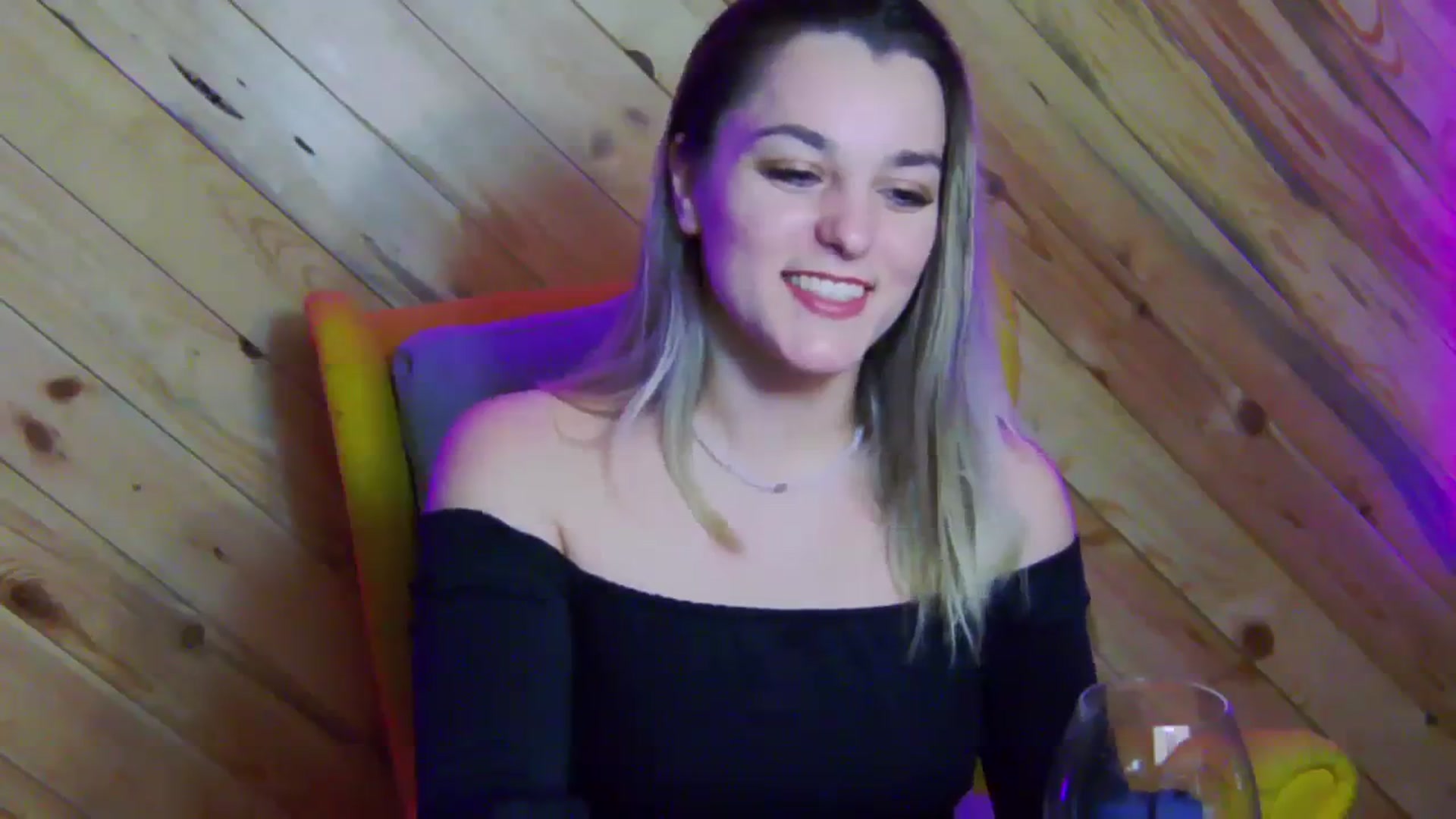 Gallery image thumbnail from Leyla_T's myfreecams stream on, 02/09/2024, 01:32 image 11 of 20