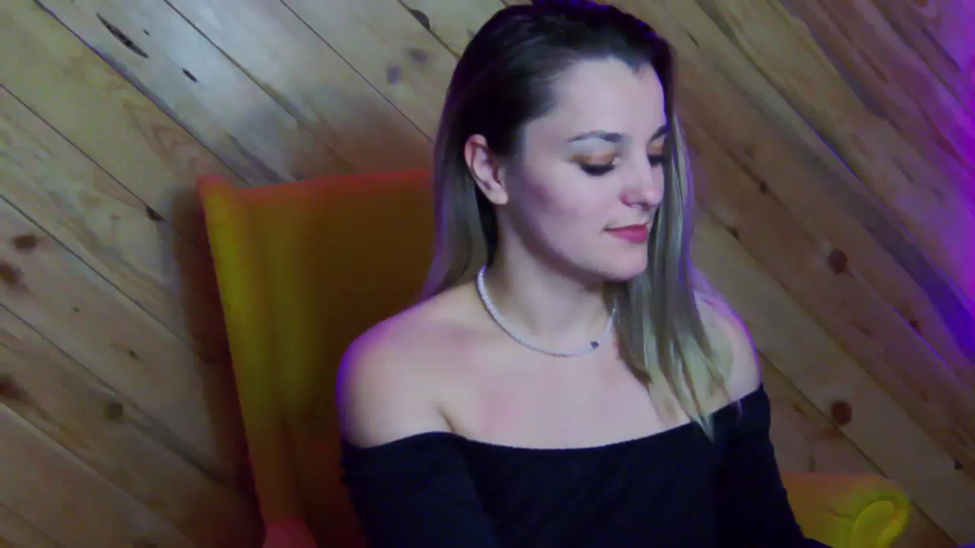 Gallery image thumbnail from Leyla_T's myfreecams stream on, 02/09/2024, 03:36 image 1 of 20