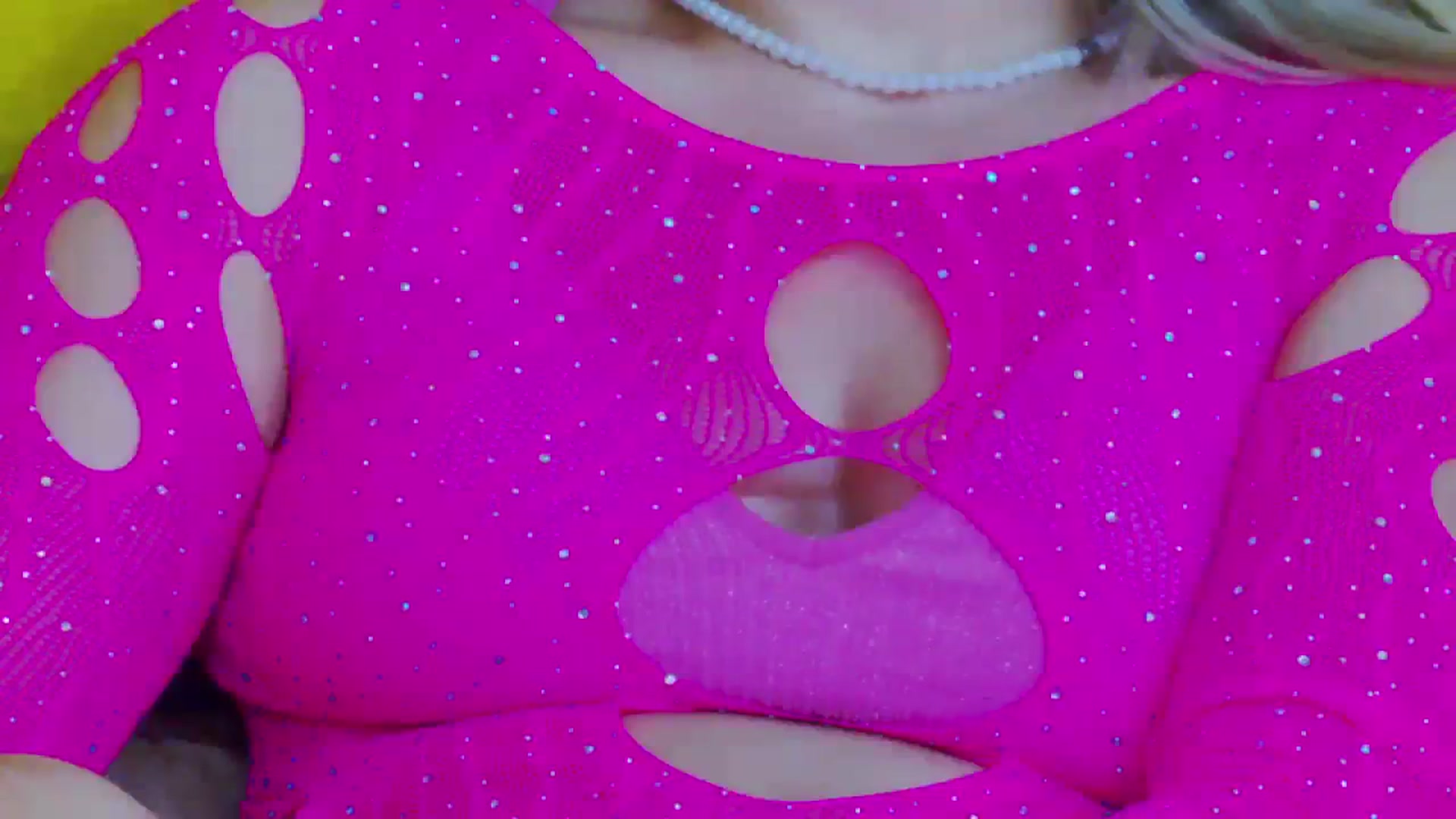 Gallery image thumbnail from Leyla_T's myfreecams stream on, 02/14/2024, 24:39 image 9 of 20