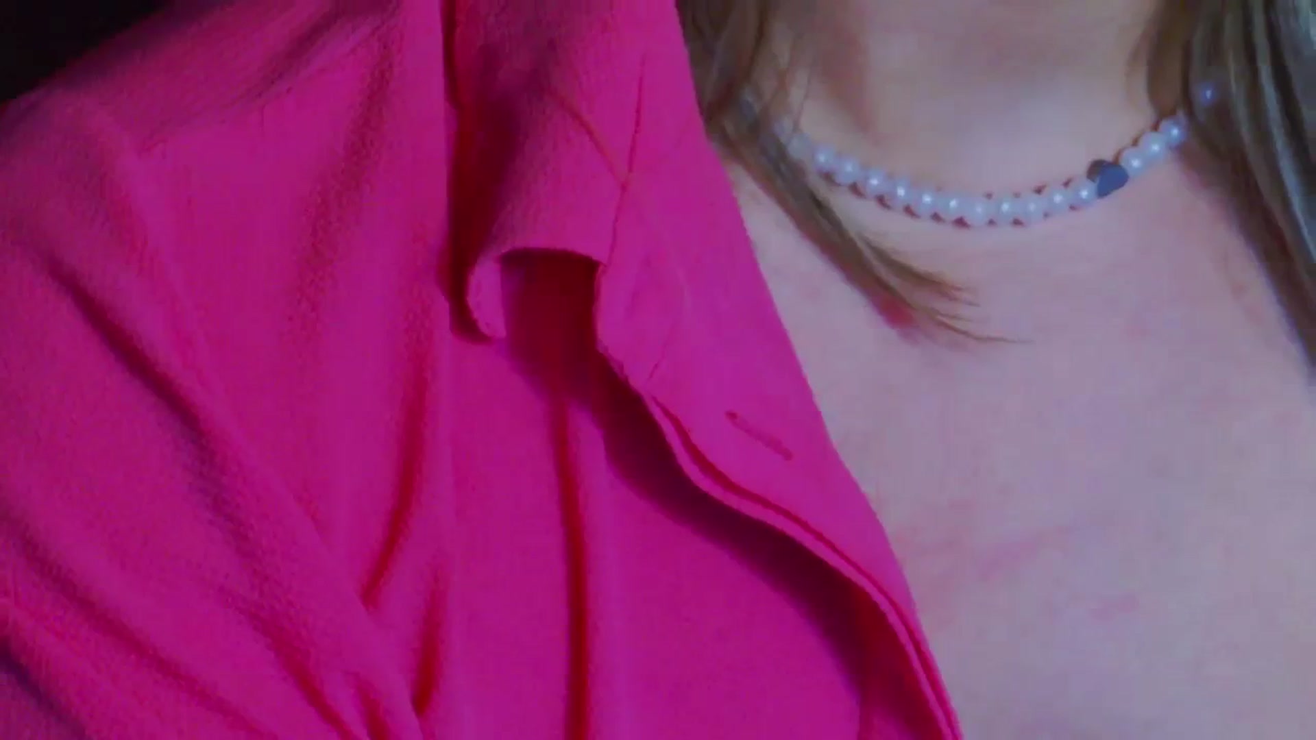 Gallery image thumbnail from Leyla_T's myfreecams stream on, 02/18/2024, 02:05 image 19 of 20