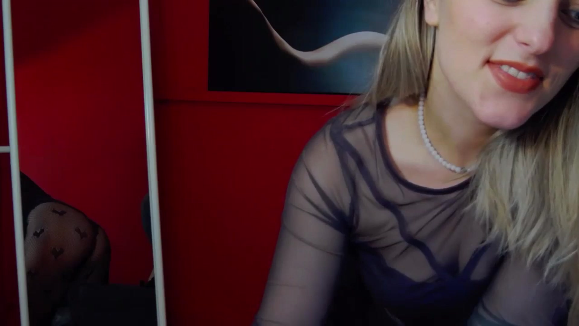 Gallery image thumbnail from Leyla_T's myfreecams stream on, 03/14/2024, 23:54 image 12 of 20