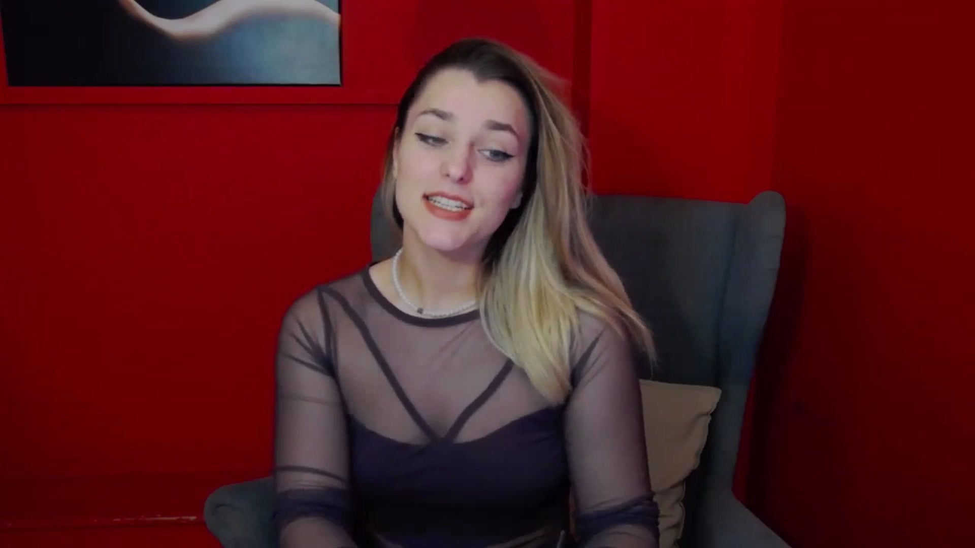 Gallery image thumbnail from Leyla_T's myfreecams stream on, 03/14/2024, 23:54 image 7 of 20