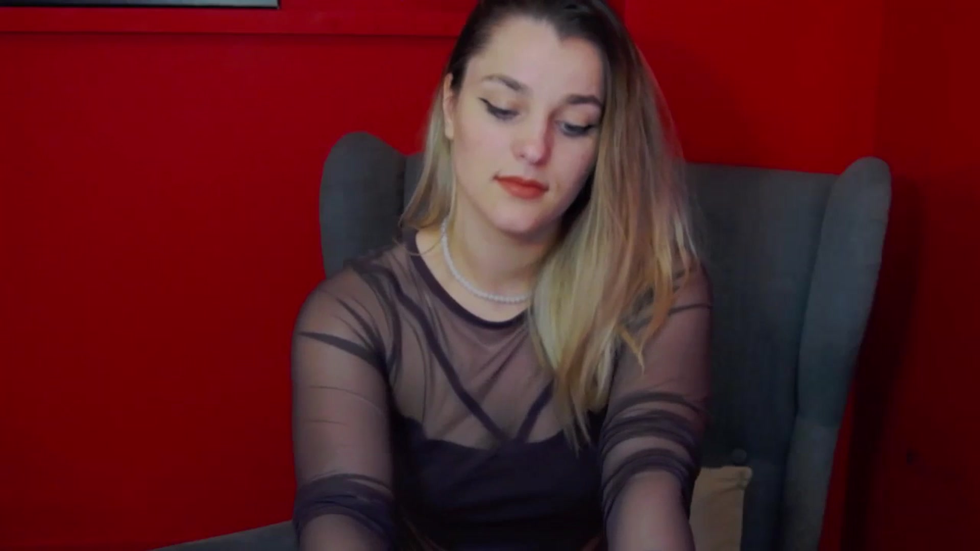Gallery image thumbnail from Leyla_T's myfreecams stream on, 03/15/2024, 01:35 image 2 of 20