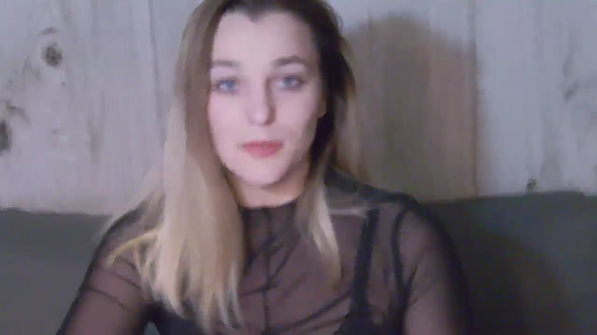 Gallery image thumbnail from Leyla_T's myfreecams stream on, 03/16/2024, 24:12 image 9 of 20