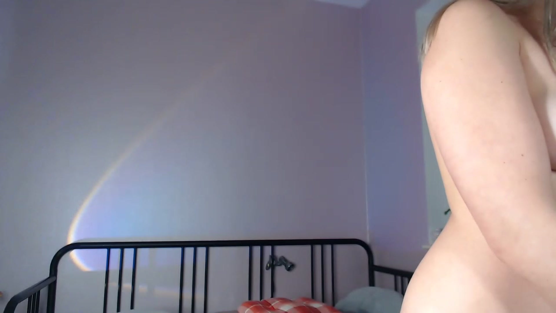Gallery image thumbnail from Li_lit's myfreecams stream on, 11/25/2022, 24:03 image 17 of 20