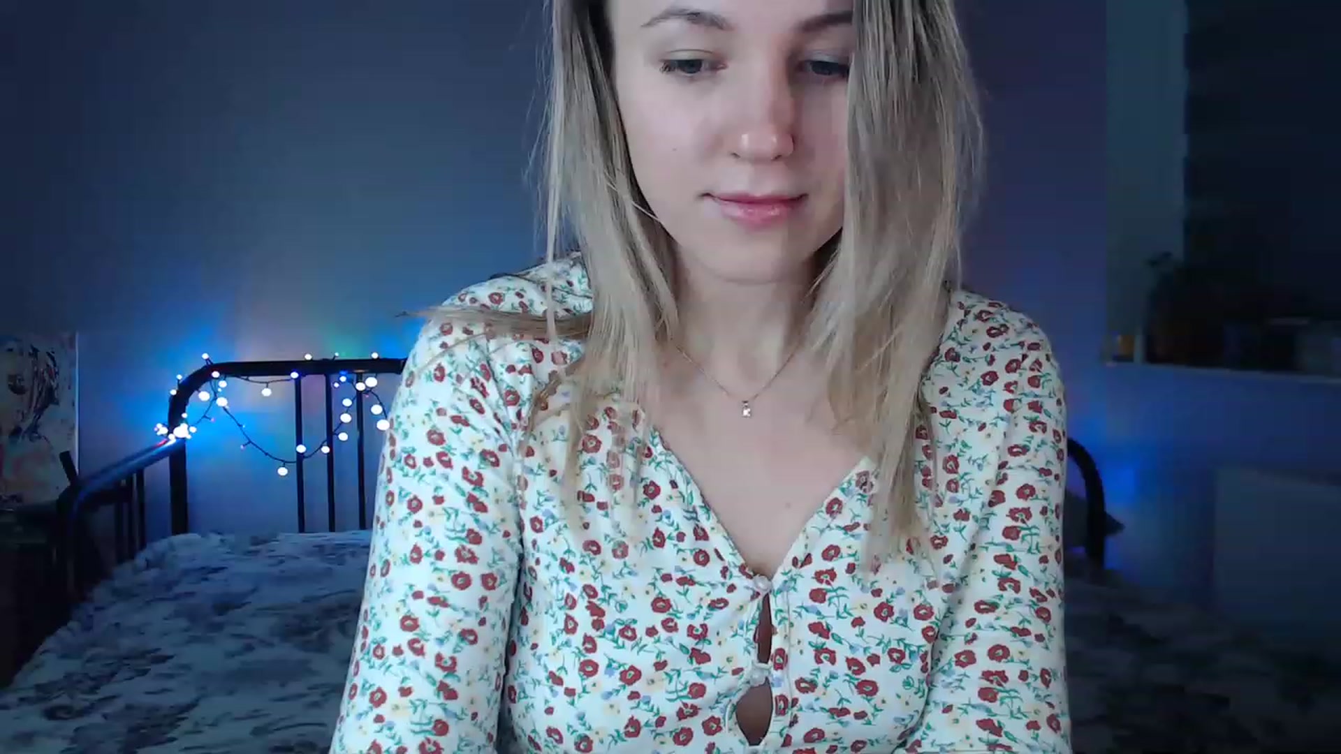Gallery image thumbnail from Li_lit's myfreecams stream on, 04/01/2023, 22:35 image 10 of 20