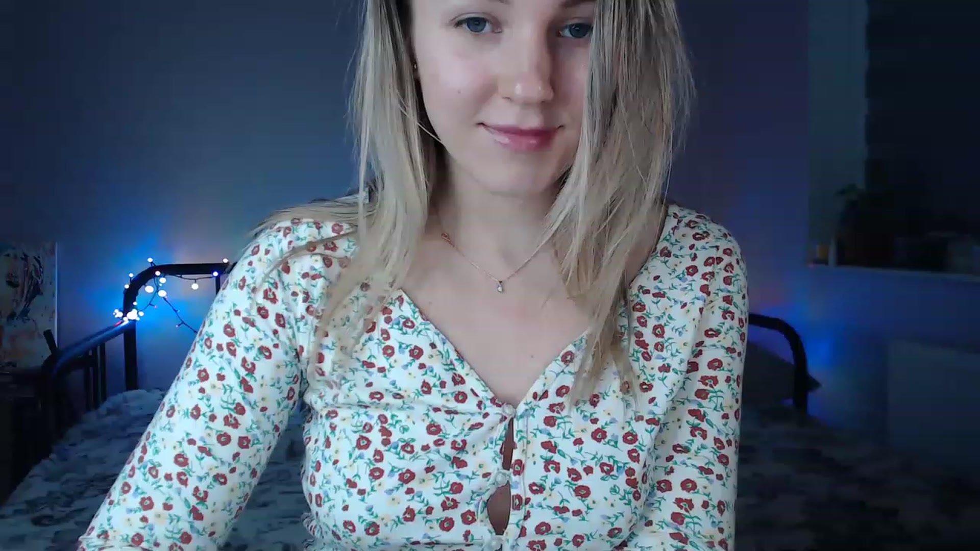 Gallery image thumbnail from Li_lit's myfreecams stream on, 04/01/2023, 22:35 image 8 of 20