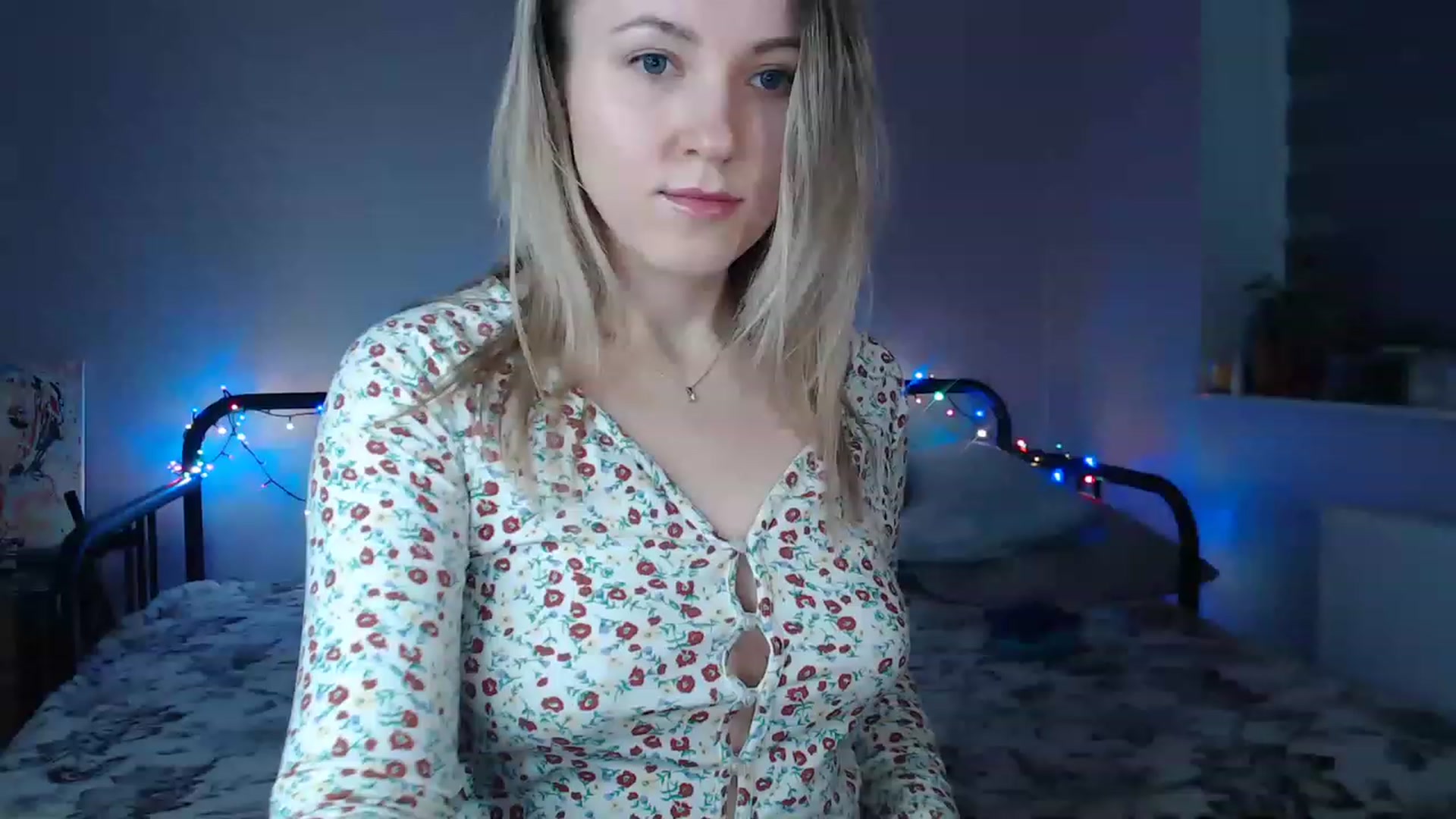 Gallery image thumbnail from Li_lit's myfreecams stream on, 04/01/2023, 22:35 image 11 of 20