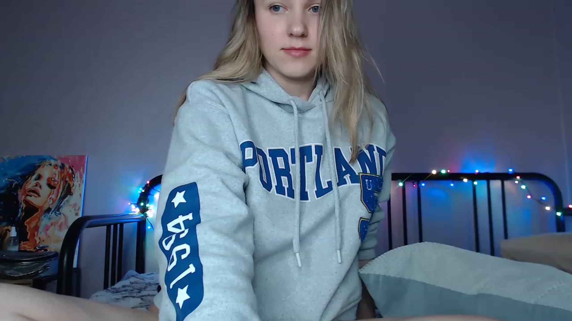Gallery image thumbnail from Li_lit's myfreecams stream on, 04/29/2023, 24:18 image 8 of 20
