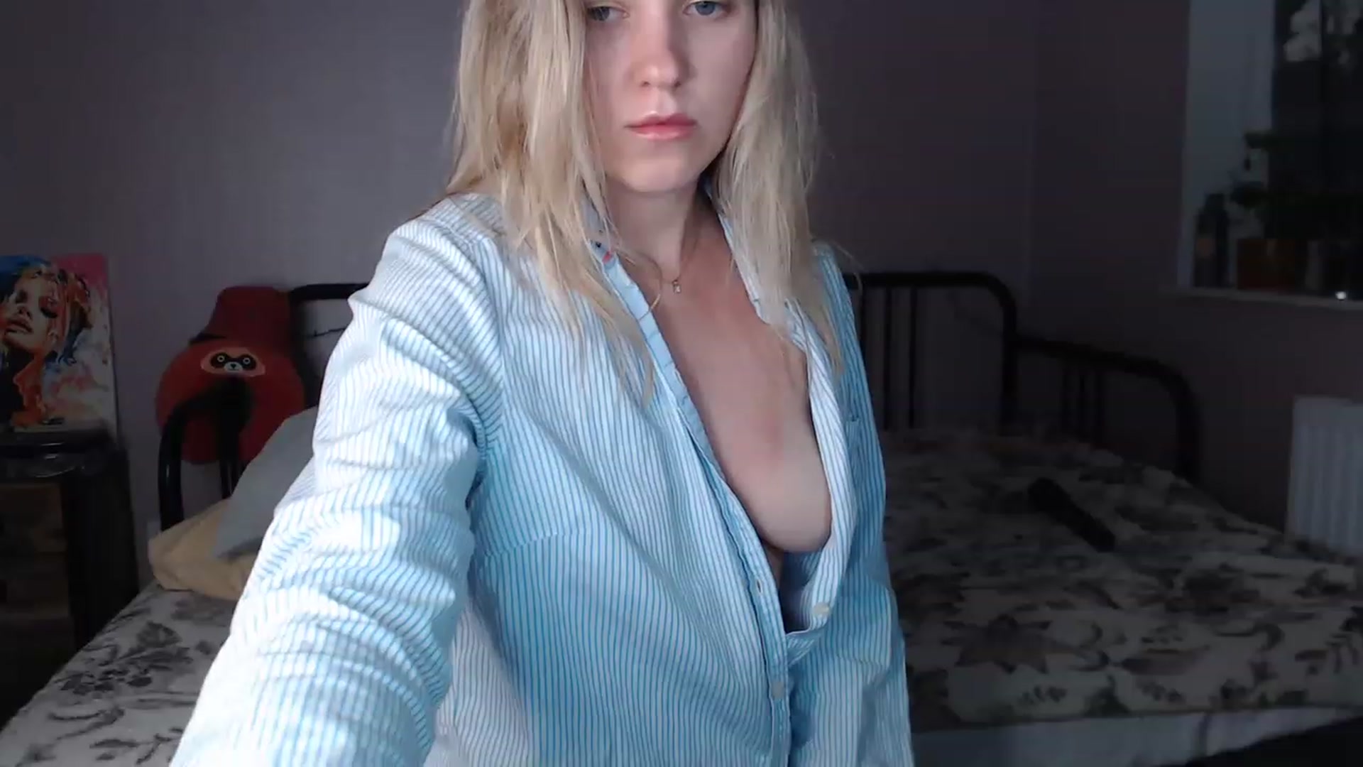 Gallery image thumbnail from Li_lit's myfreecams stream on, 05/23/2023, 21:52 image 3 of 20