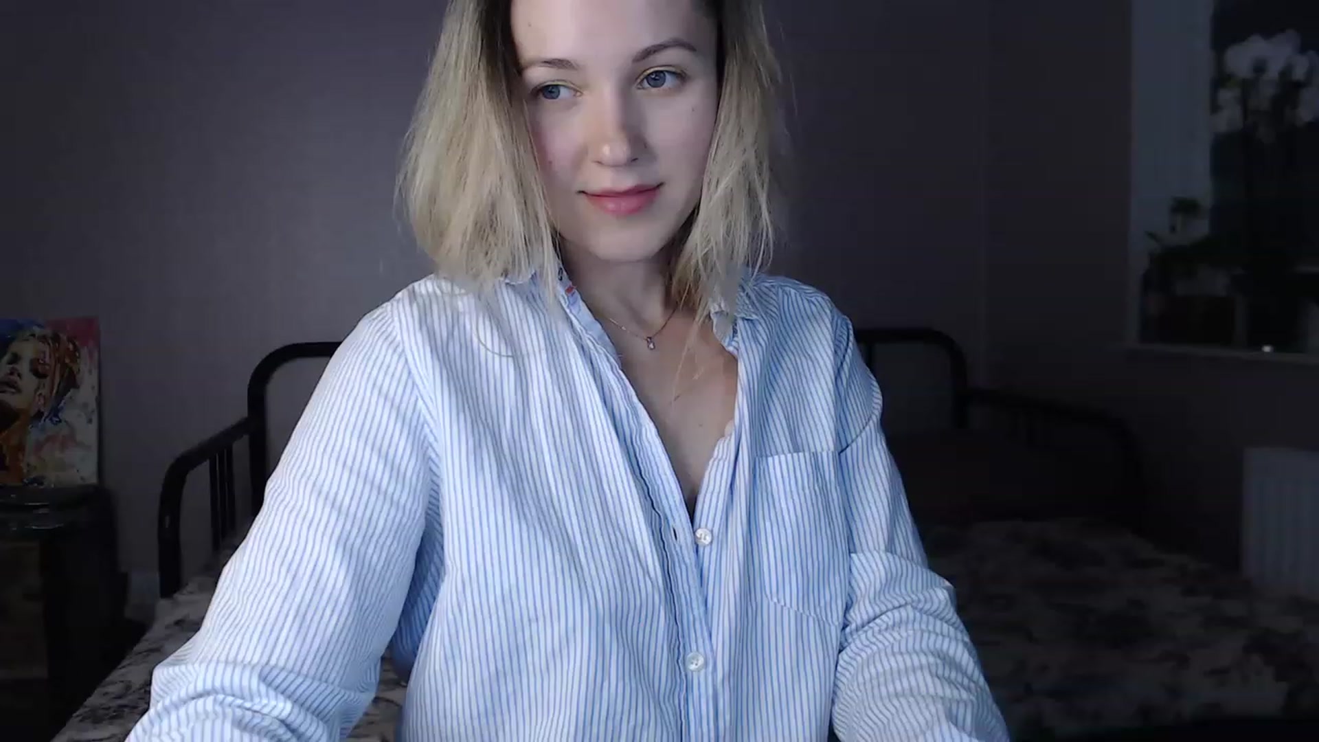 Gallery image thumbnail from Li_lit's myfreecams stream on, 06/04/2023, 22:41 image 16 of 20