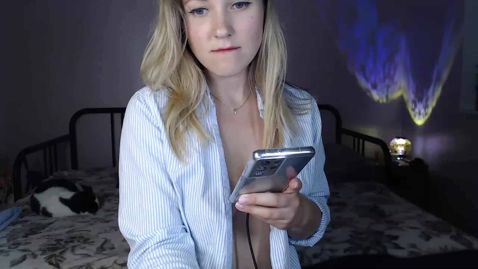 Gallery image thumbnail from Li_lit's myfreecams stream on, 06/12/2023, 23:04 image 17 of 20
