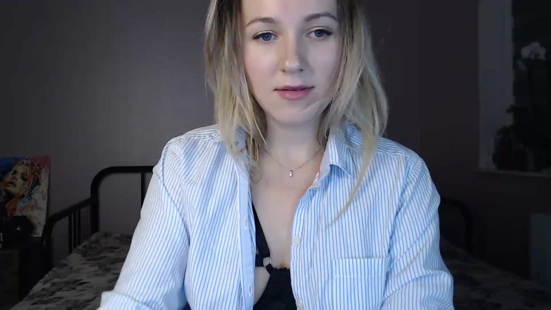Gallery image thumbnail from Li_lit's myfreecams stream on, 07/05/2023, 22:54 image 10 of 20