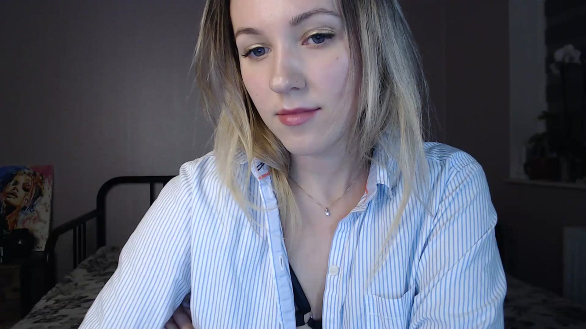 Gallery image thumbnail from Li_lit's myfreecams stream on, 07/05/2023, 22:54 image 15 of 20