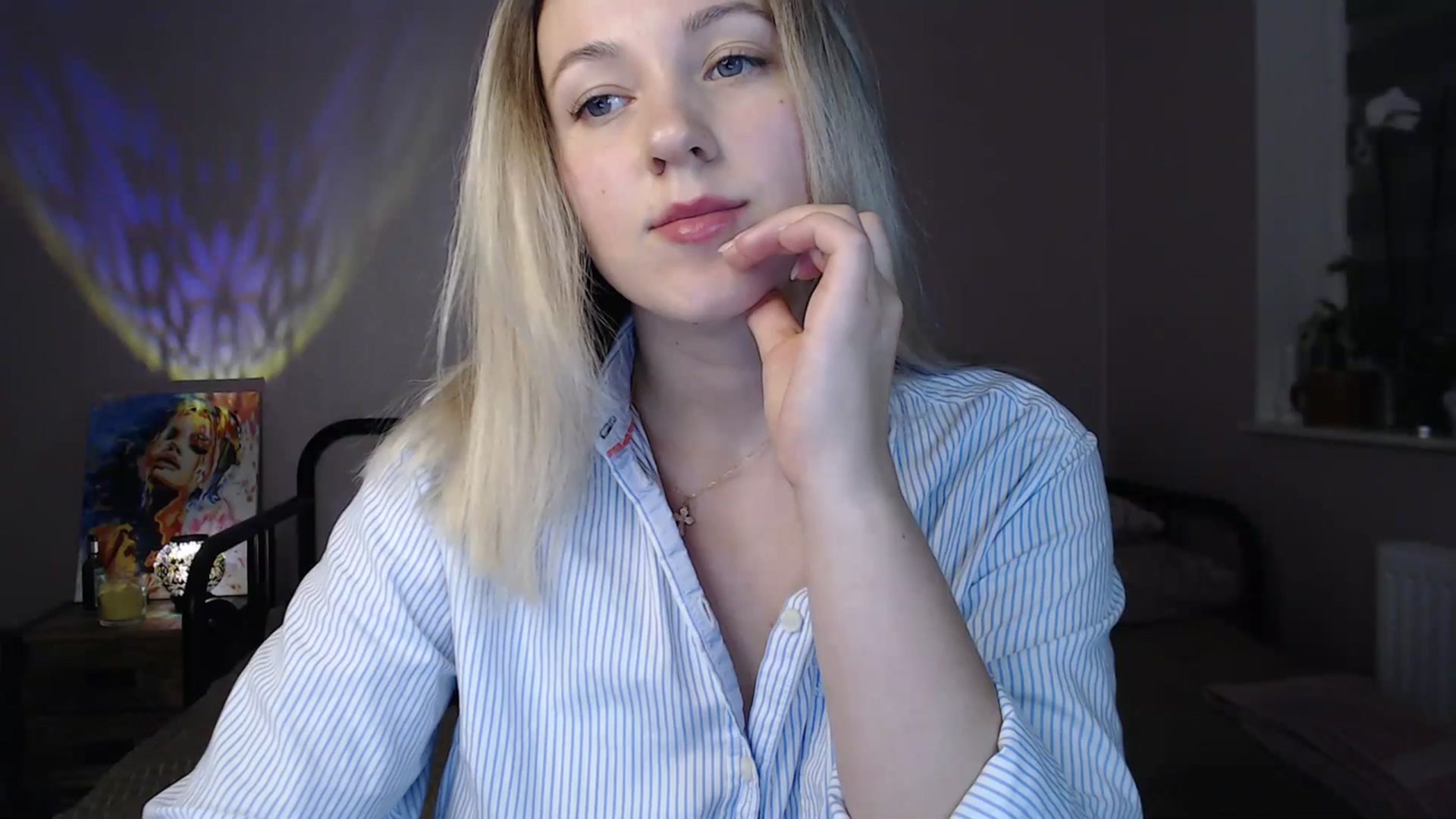 Gallery image thumbnail from Li_lit's myfreecams stream on, 07/14/2023, 23:20 image 17 of 20