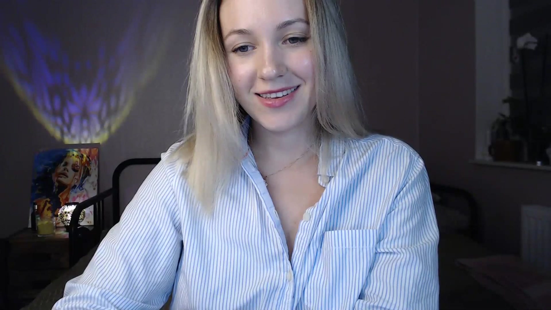 Gallery image thumbnail from Li_lit's myfreecams stream on, 07/14/2023, 23:20 image 18 of 20