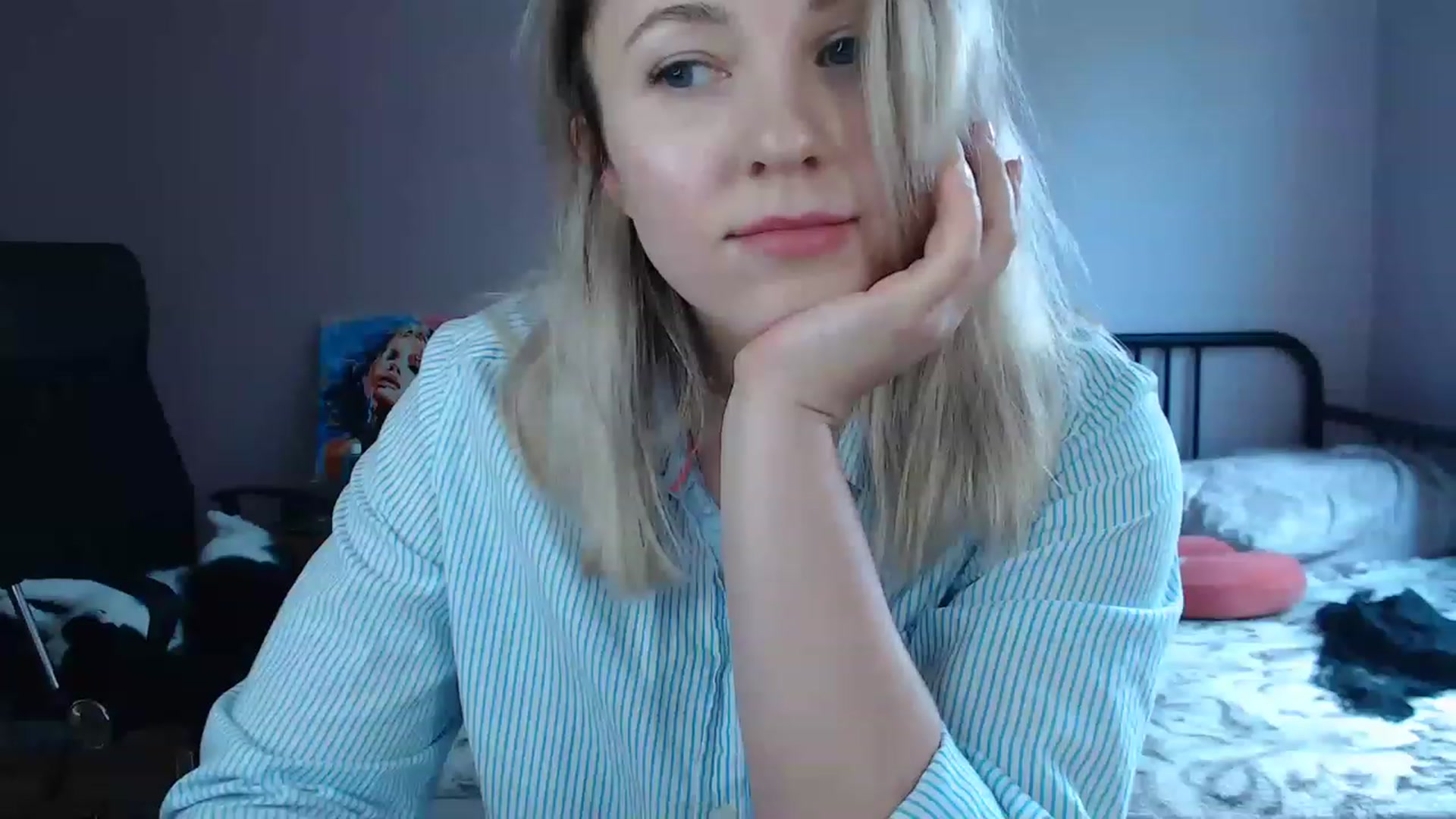 Gallery image thumbnail from Li_lit's myfreecams stream on, 07/18/2023, 14:13 image 5 of 20