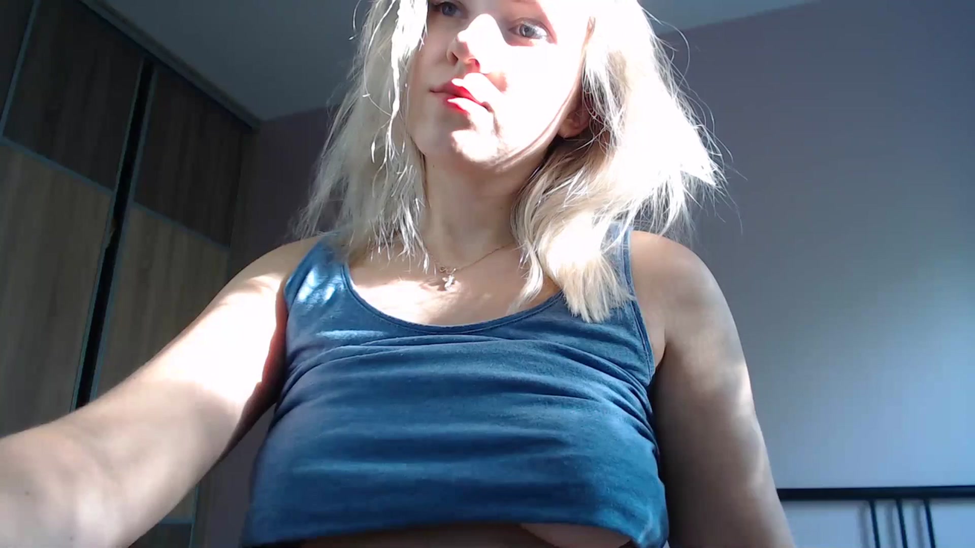 Gallery image thumbnail from Li_lit's myfreecams stream on, 07/18/2023, 16:37 image 18 of 20