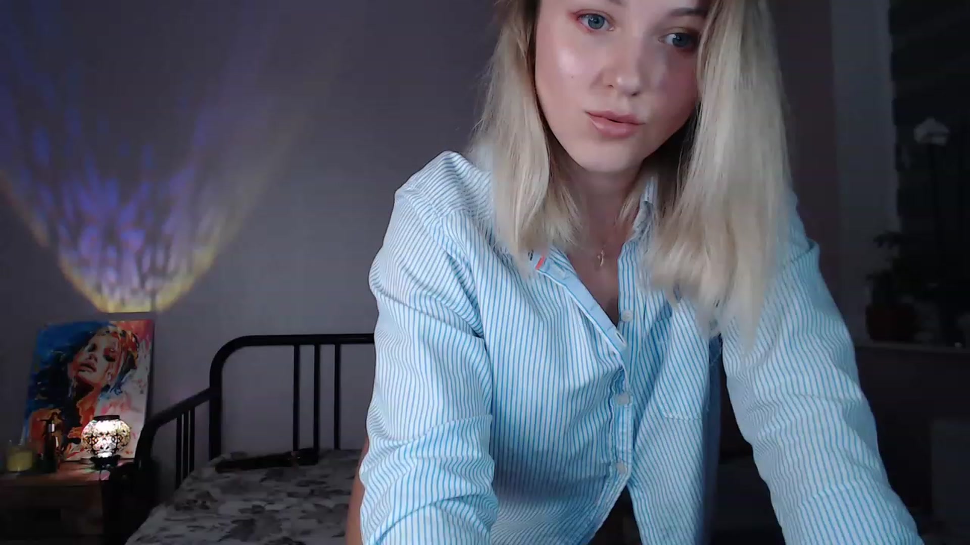 Gallery image thumbnail from Li_lit's myfreecams stream on, 08/03/2023, 20:45 image 5 of 20