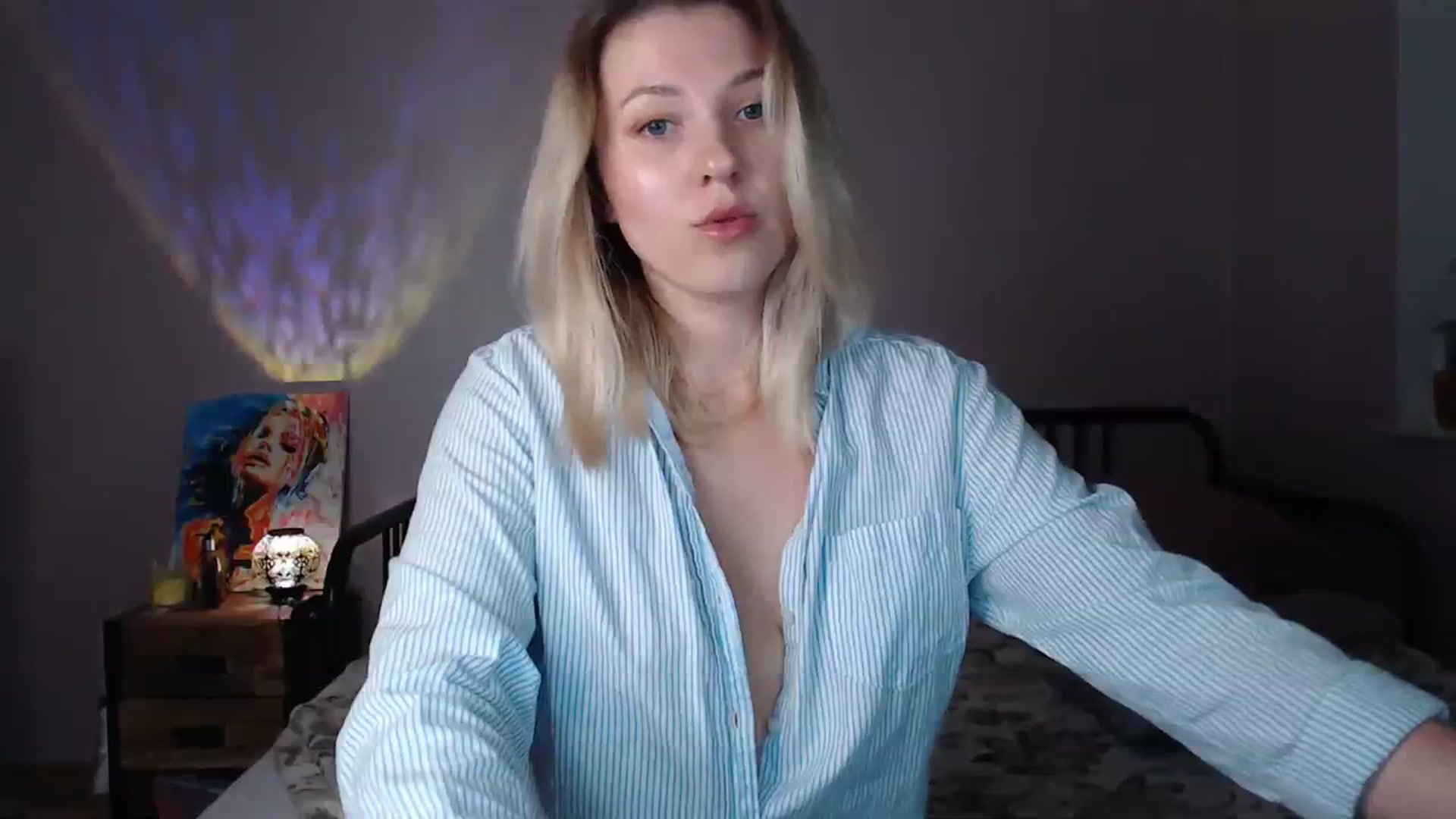 Gallery image thumbnail from Li_lit's myfreecams stream on, 08/03/2023, 22:40 image 11 of 20