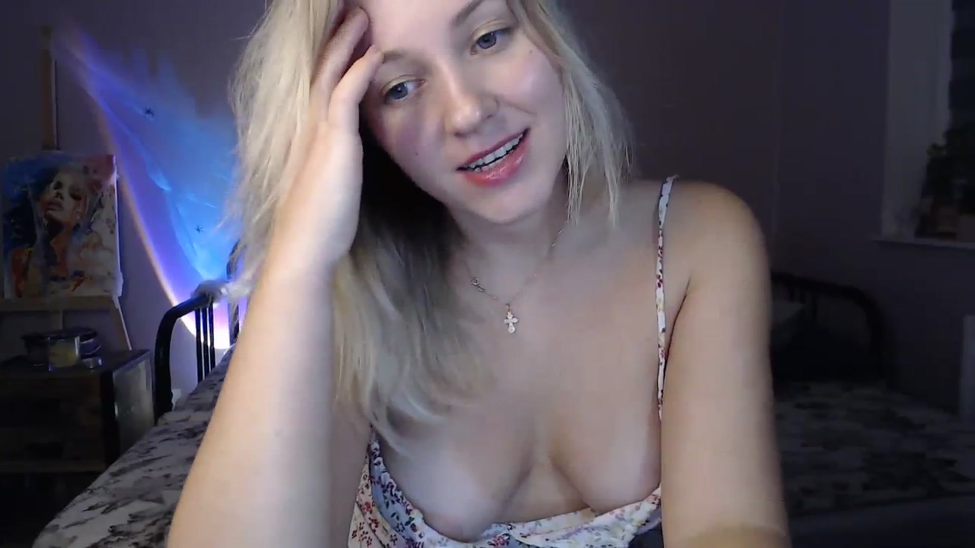 Gallery image thumbnail from Li_lit's myfreecams stream on, 10/25/2023, 23:38 image 6 of 20