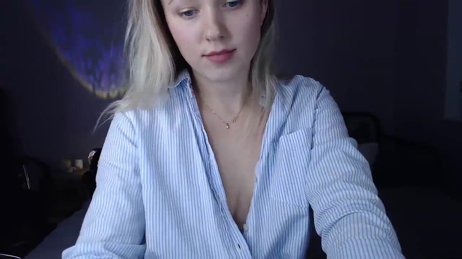 Gallery image thumbnail from Li_lit's myfreecams stream on, 11/28/2023, 24:30 image 19 of 20