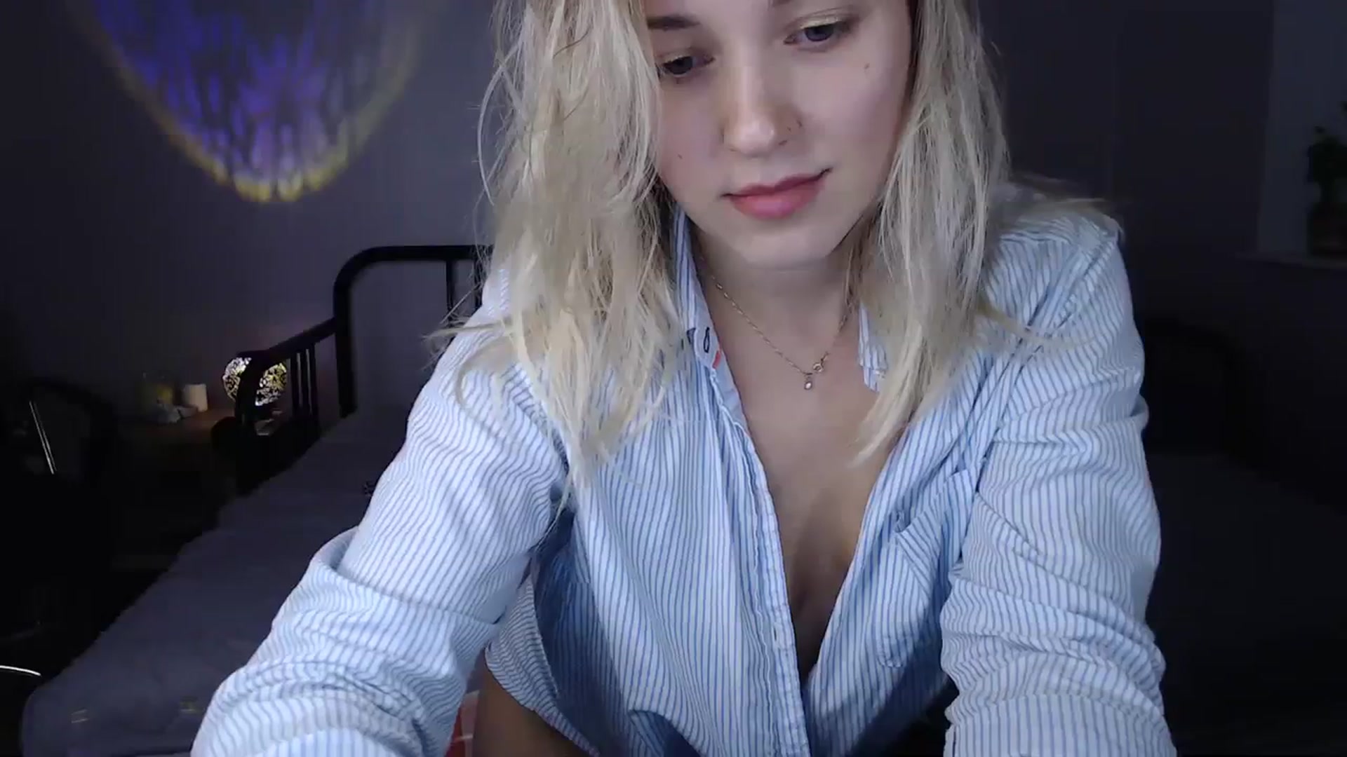 Gallery image thumbnail from Li_lit's myfreecams stream on, 11/28/2023, 24:30 image 12 of 20