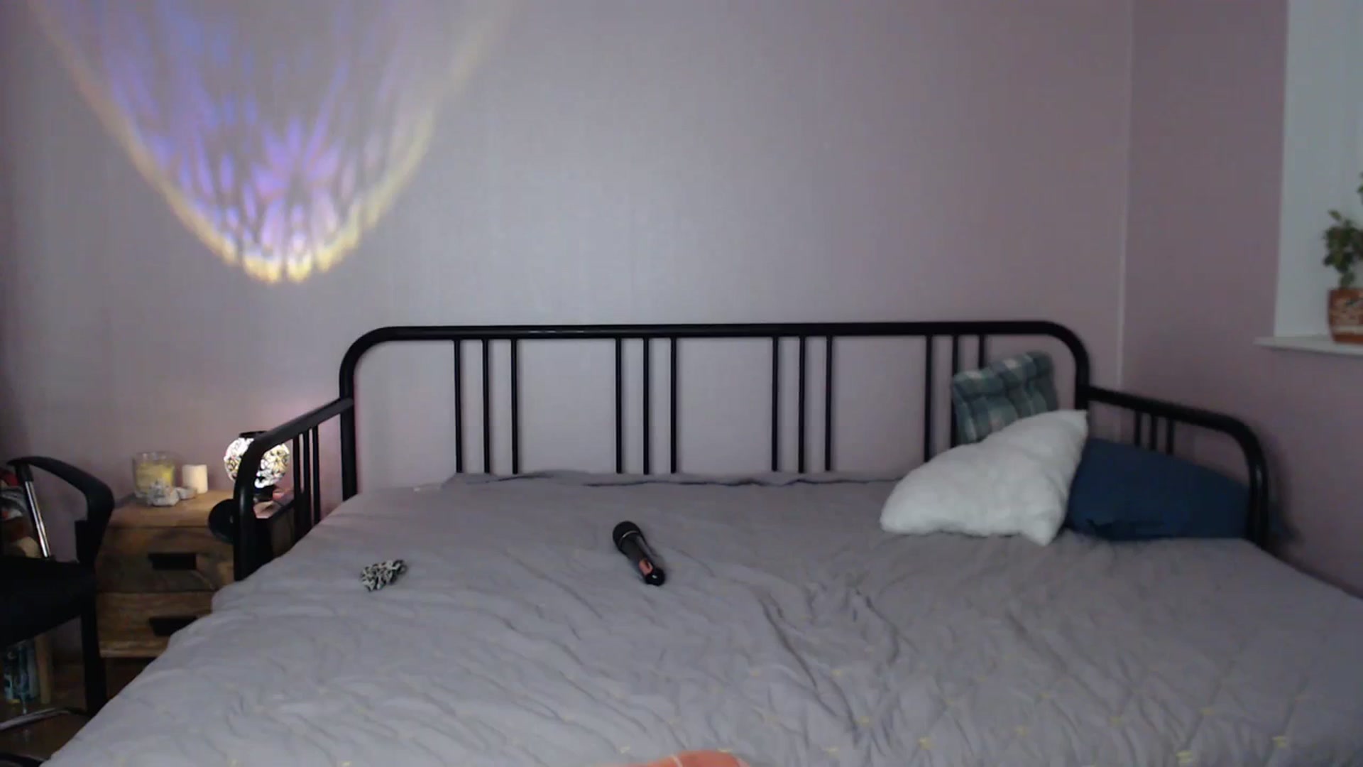 Gallery image thumbnail from Li_lit's myfreecams stream on, 11/28/2023, 24:30 image 17 of 20