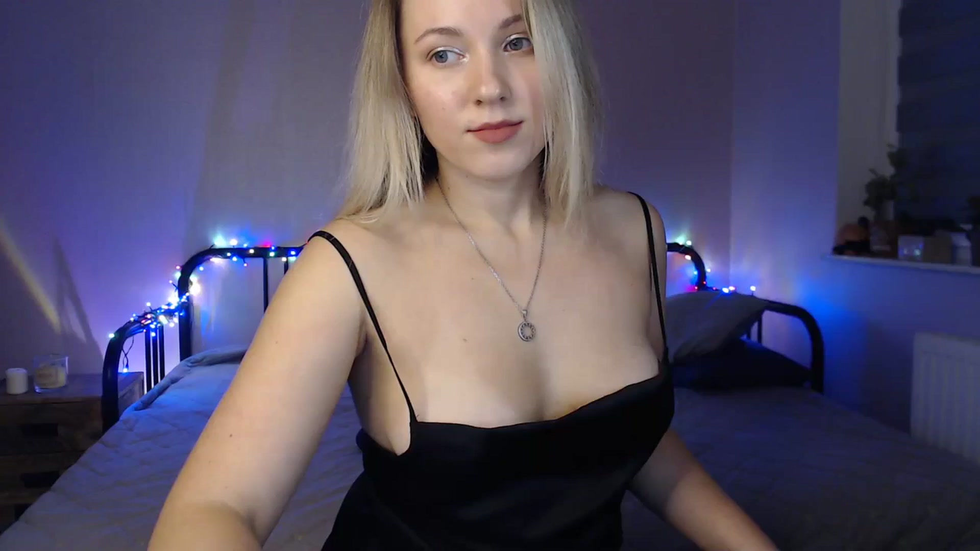 Gallery image thumbnail from Li_lit's myfreecams stream on, 12/06/2023, 23:54 image 1 of 20