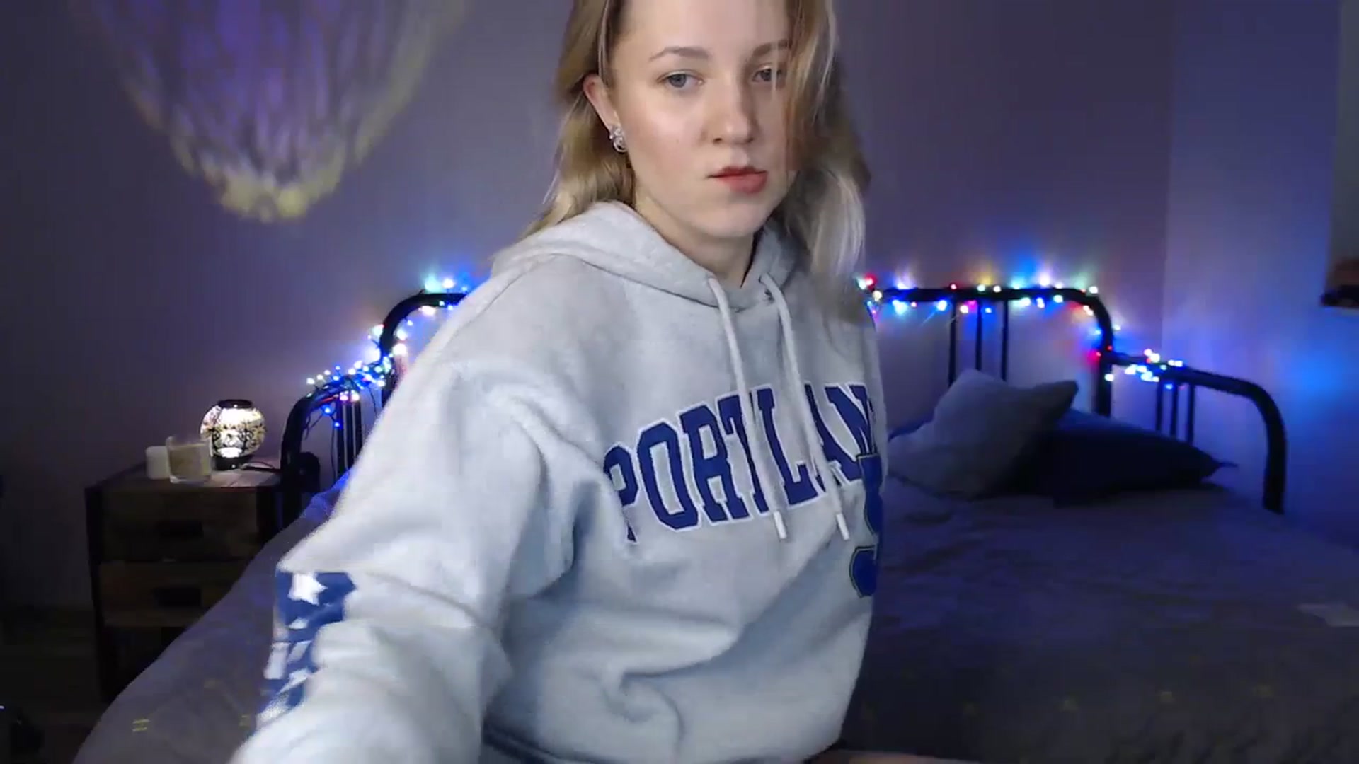 Gallery image thumbnail from Li_lit's myfreecams stream on, 12/09/2023, 24:18 image 18 of 20