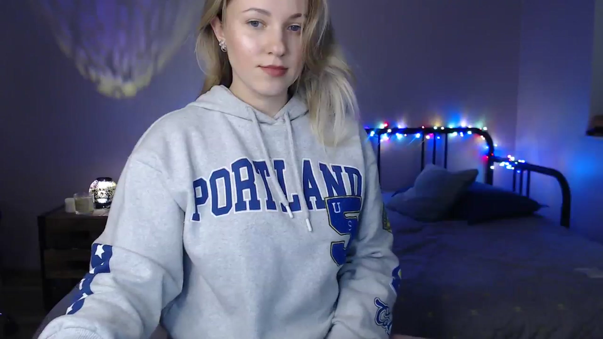 Gallery image thumbnail from Li_lit's myfreecams stream on, 12/09/2023, 24:18 image 20 of 20
