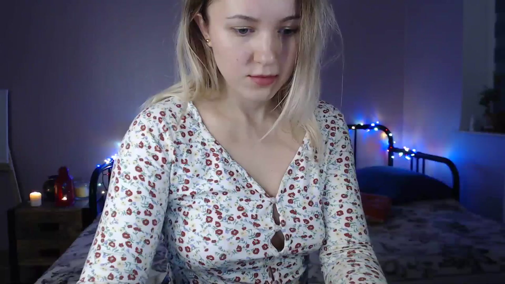 Gallery image thumbnail from Li_lit's myfreecams stream on, 12/20/2023, 23:55 image 12 of 20