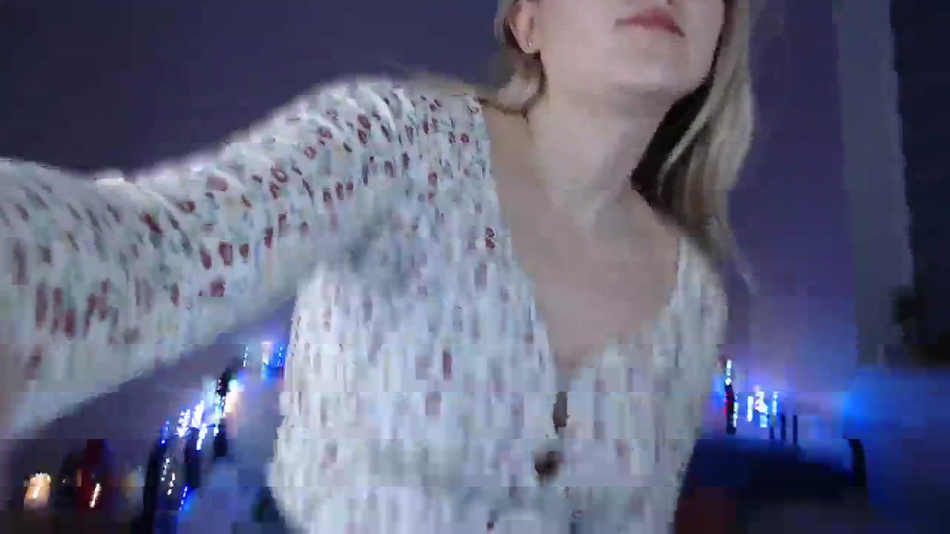 Gallery image thumbnail from Li_lit's myfreecams stream on, 12/20/2023, 23:55 image 9 of 20