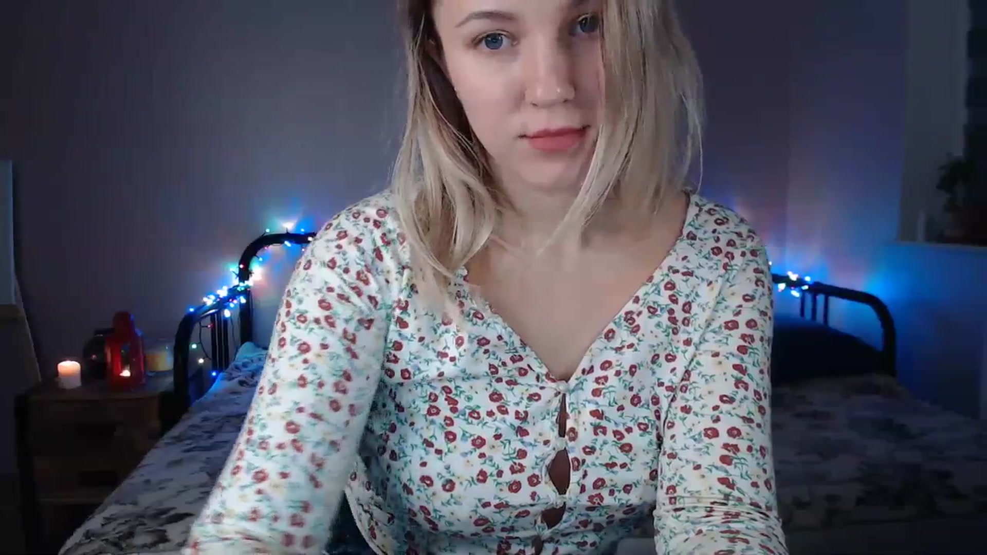 Gallery image thumbnail from Li_lit's myfreecams stream on, 12/20/2023, 23:55 image 18 of 20