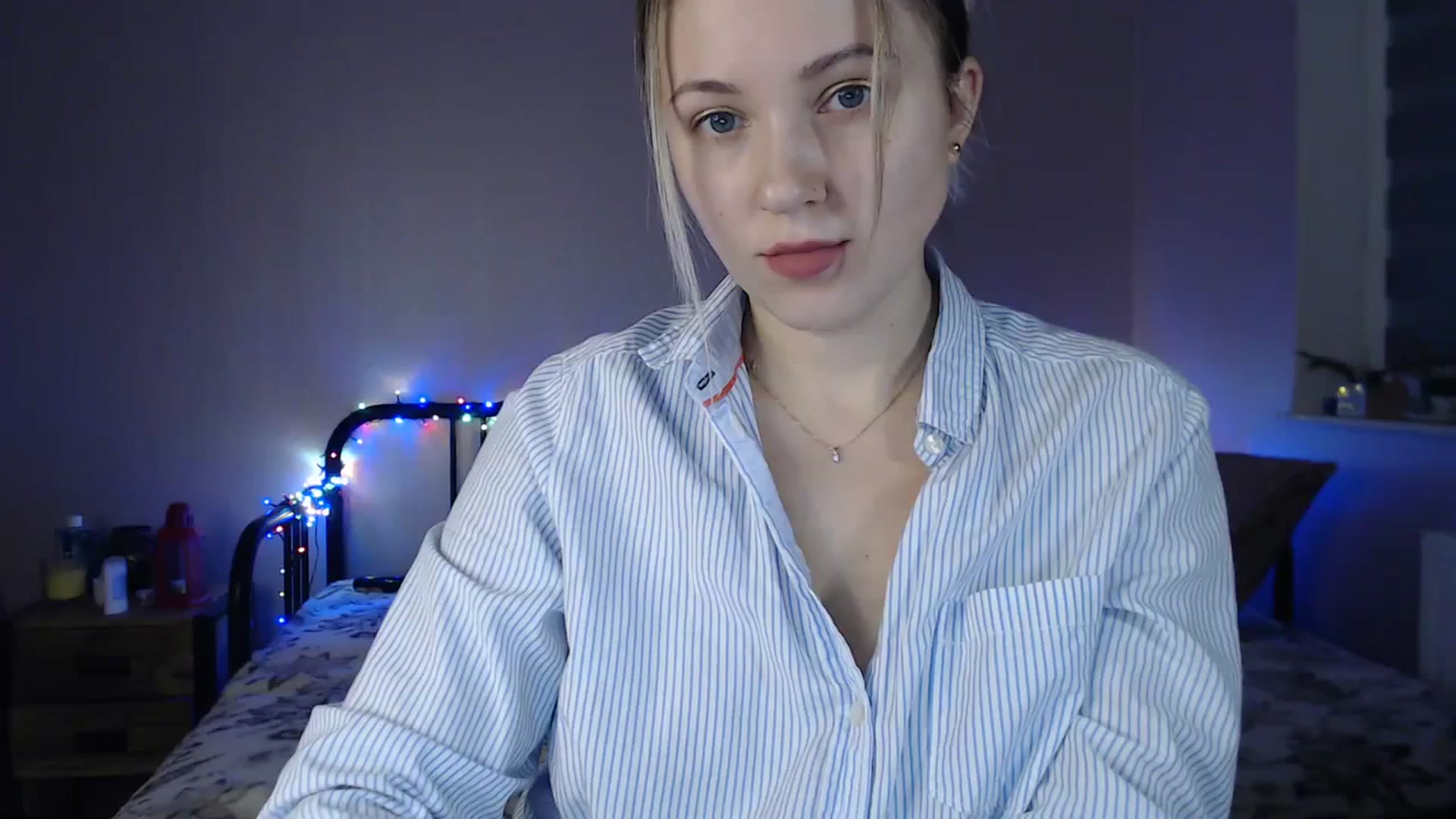 Gallery image thumbnail from Li_lit's myfreecams stream on, 12/29/2023, 23:04 image 1 of 20