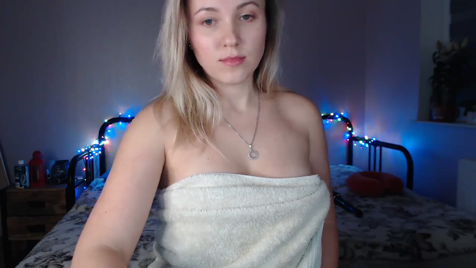 Gallery image thumbnail from Li_lit's myfreecams stream on, 01/29/2024, 23:39 image 14 of 20